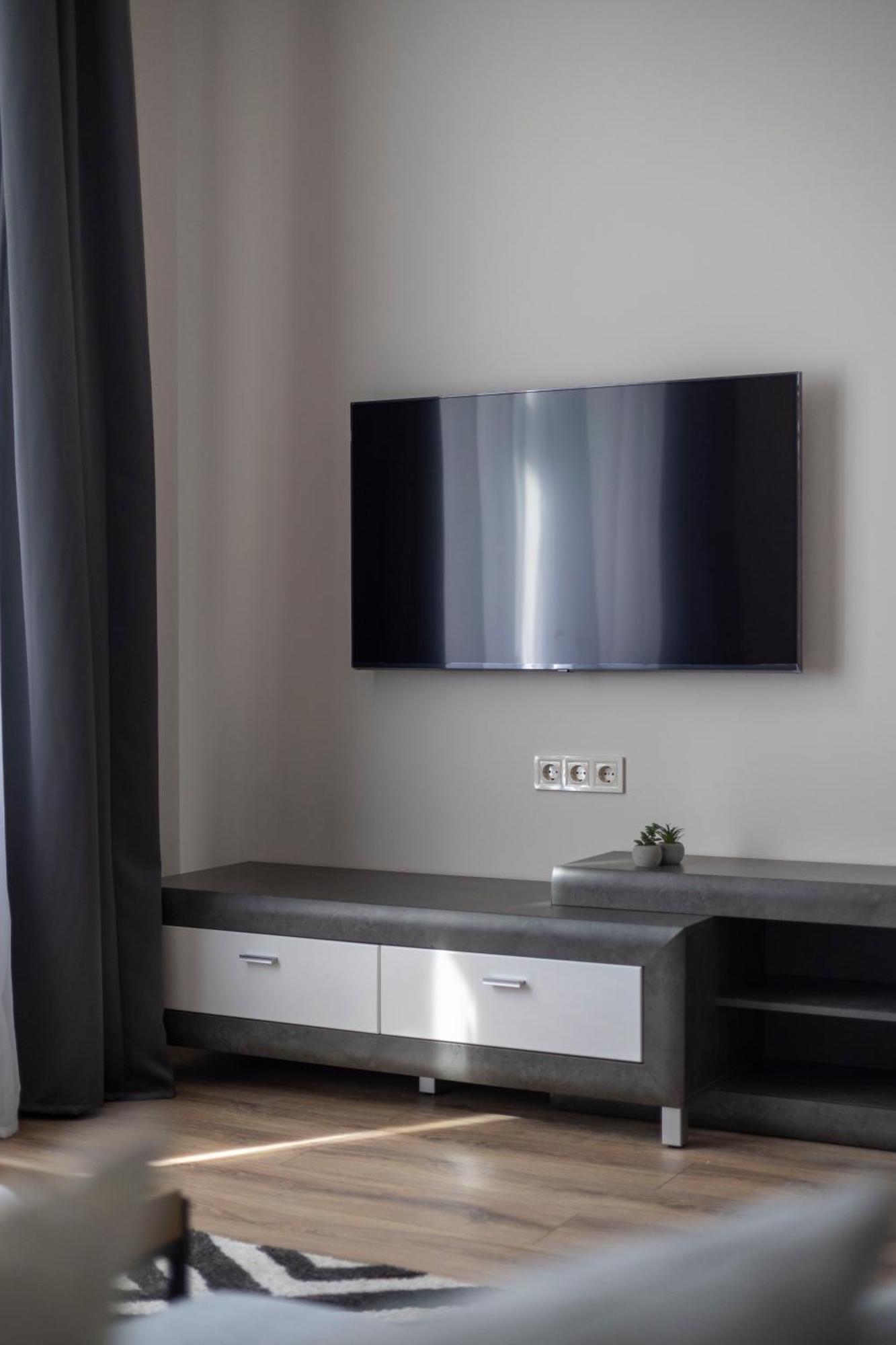Exclusive Stylish Suite By Prestige Homes Next To The Oktogon Budapest Exterior photo