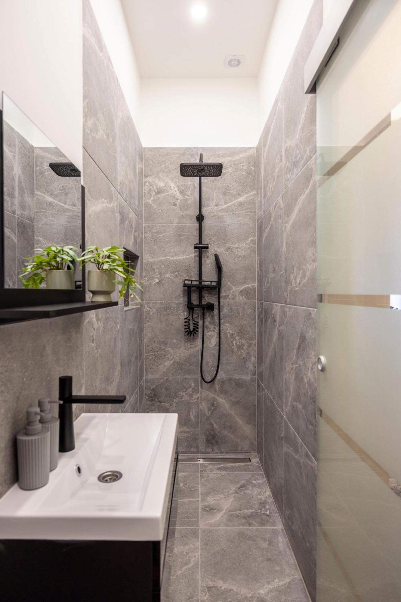 Exclusive Stylish Suite By Prestige Homes Next To The Oktogon Budapest Exterior photo